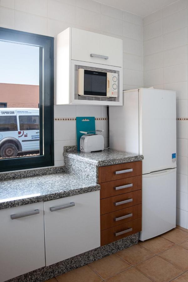 Lovely 2-Bed Villa In Corralejo Fuerteventura Exterior photo